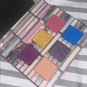 Urban Decay Pop Queen Palette